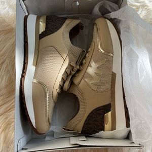 Michael kors sneakers